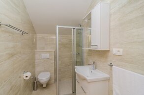 Apartments Villa Dadic