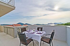 Apartments Villa Dadic