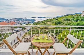 Apartments Villa Dadic