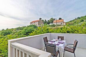 Apartments Villa Dadic