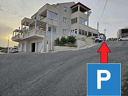 Apartments Villa Dadic