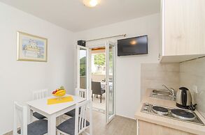 Apartments Villa Dadic