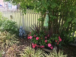 Hollerstown Hill Bed and Breakfast