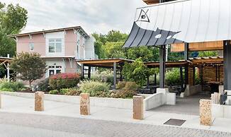 The Crash Pad - An Uncommon Hostel