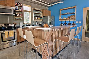 The Crash Pad - An Uncommon Hostel