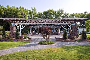 The Crash Pad - An Uncommon Hostel