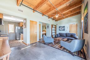 The Crash Pad - An Uncommon Hostel