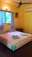 Sukau Backpackers B&B