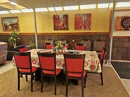 Chrissie's Dongara - Pet Friendly