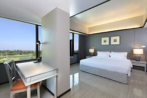 Tinidee Hotel Bangkok Golf Club