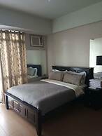 Cubao ManhattanHeights Unit 4Q Tower D