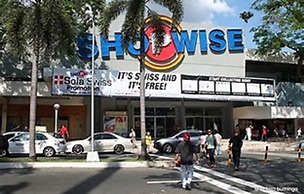 Cubao ManhattanHeights Unit 4Q Tower D