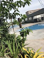 Cubao ManhattanHeights Unit 4Q Tower D