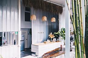 The Park Society - Hostel