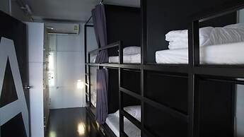 The Park Society - Hostel