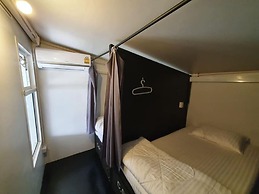 The Park Society - Hostel