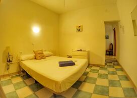 Spanish Galleon Lodge