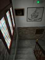 Spanish Galleon Lodge