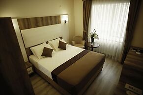 Line Suite Hotel