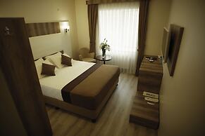 Line Suite Hotel