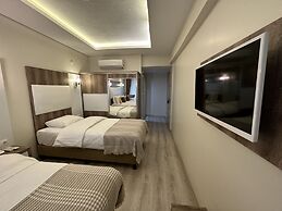 Line Suite Hotel