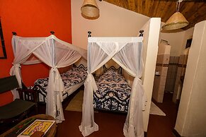 Kiboko Lodge