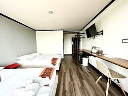 Pimpimarn Beach Hotel