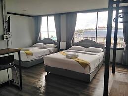 Pimpimarn Beach Hotel