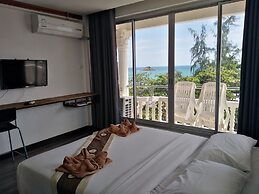 Pimpimarn Beach Hotel