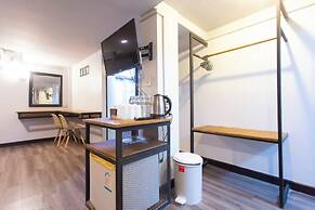 Pimpimarn Beach Hotel