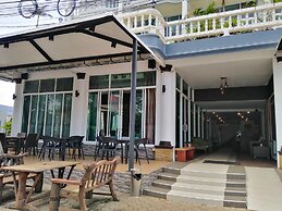 Pimpimarn Beach Hotel