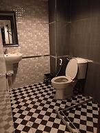 Pimpimarn Beach Hotel