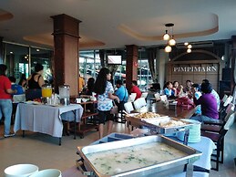 Pimpimarn Beach Hotel