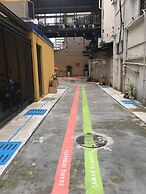 Leo Backpackers Central Market