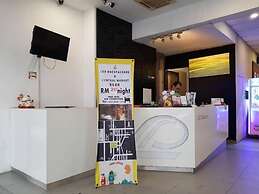 Leo Backpackers Central Market