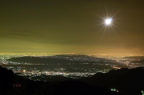 Shen Shan Lin Nai B&B