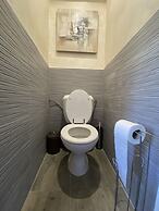 Le Louvre, Lieu atypique