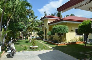 Kim Beatriz Compound