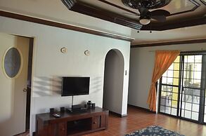 Kim Beatriz Compound