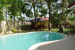 Kim Beatriz Compound