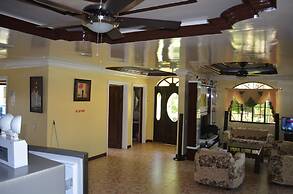 Kim Beatriz Compound