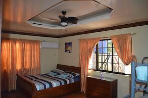 Kim Beatriz Compound