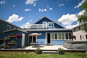 Purple Mountain Bed & Breakfast