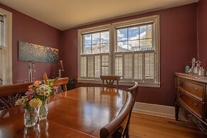 Purple Mountain Bed & Breakfast