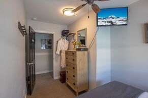 Purple Mountain Bed & Breakfast