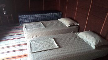 Ghwirate Taalab Bivouac - Campsite