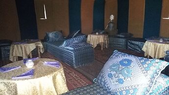 Ghwirate Taalab Bivouac - Campsite