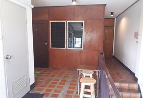 SS Store Bed & Breakfast