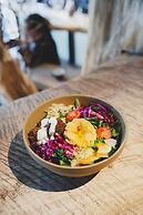 Nui. Hostel & Bar Lounge