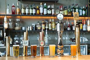 Nui. Hostel & Bar Lounge